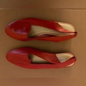 Vintage women’s Calico red slingback flats.
